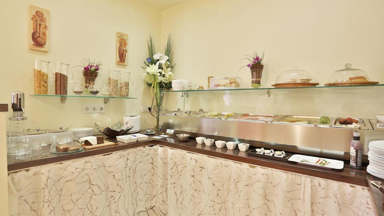 Hotel Altstadt 3*